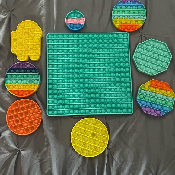 Pop-It’s Collection - Picture 1 of 5